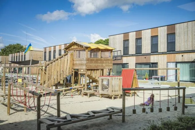 Nooddorp Antwerpen — speelruimte voor kinderen op de containersite
